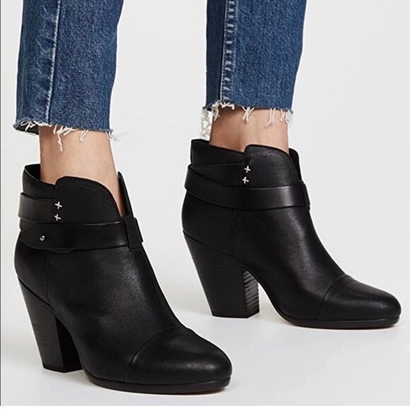 Rag & Bone Harrow Black Leather Ankle Heel Booties Size: 38.5 US 8.5 - Picture 1 of 16